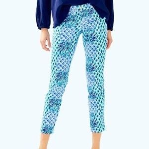 Lilly Pulitzer Kelly Skinny Ankle Pants Size 2 Resort White Pineapple Stretch